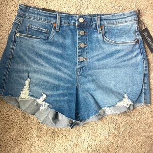 Blank NYC 31 woman’s distressed button jeans shorts stretch the barrow blue